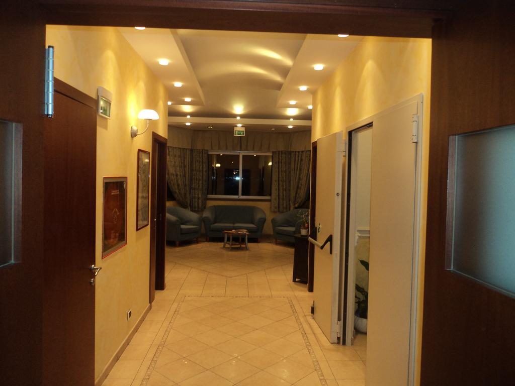 Hotel La Fonte Osimo Luaran gambar