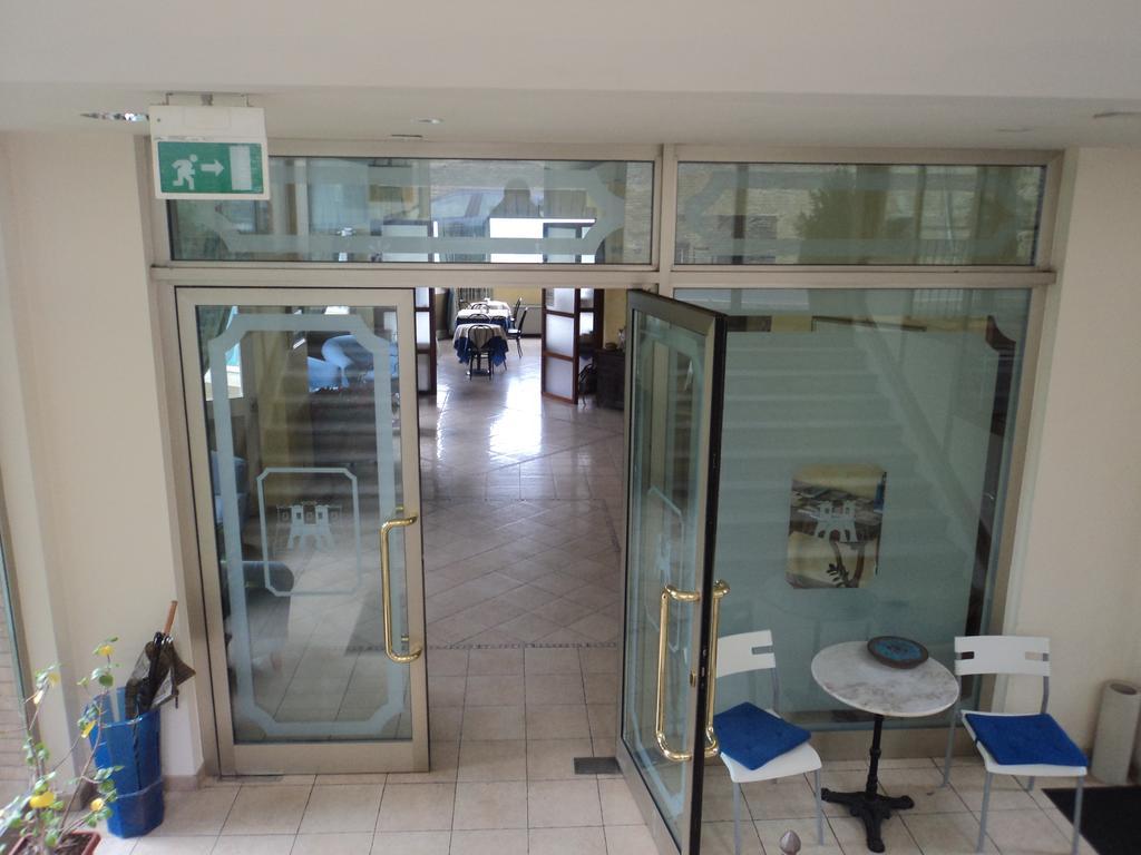 Hotel La Fonte Osimo Luaran gambar