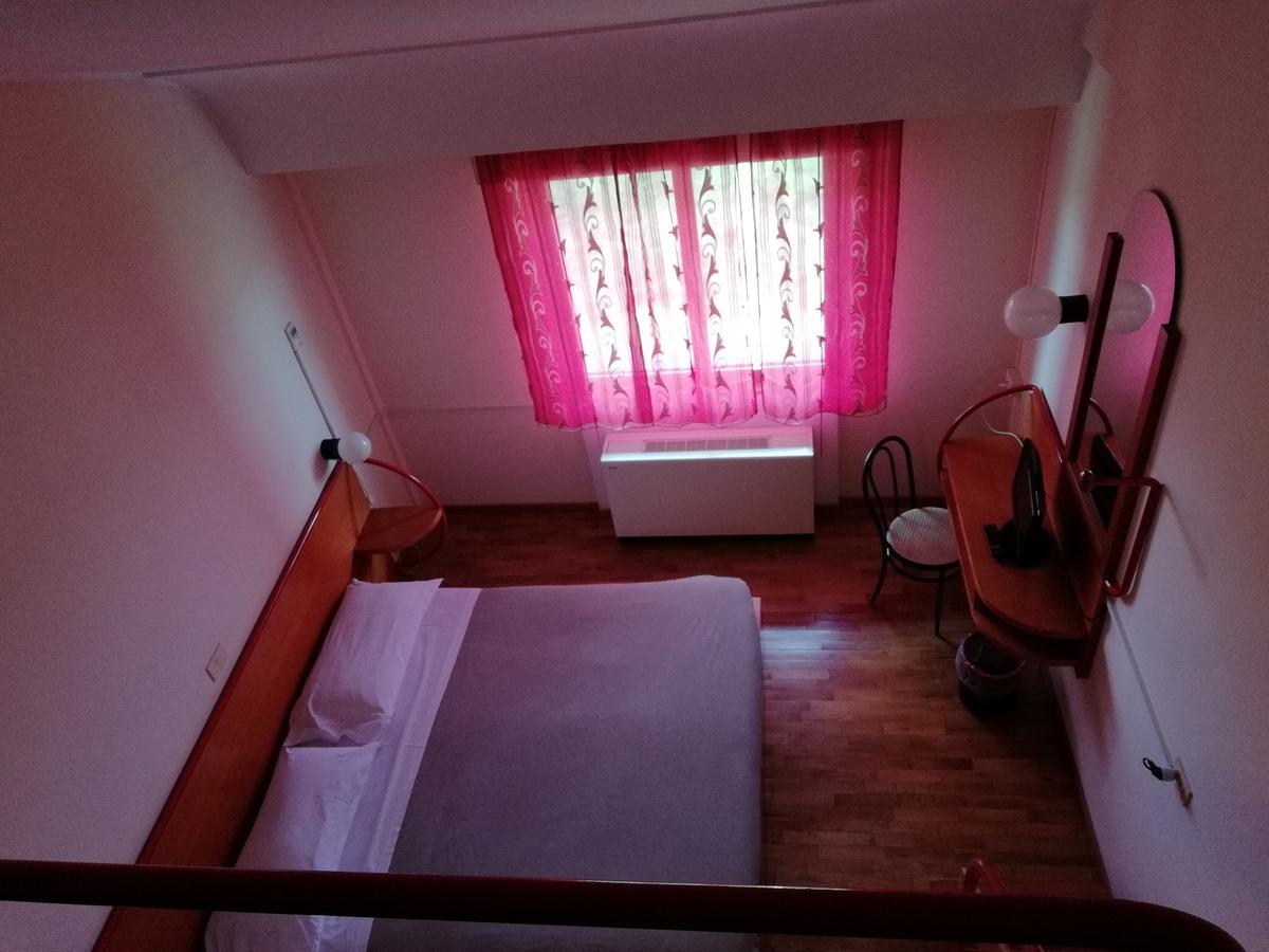 Hotel La Fonte Osimo Luaran gambar