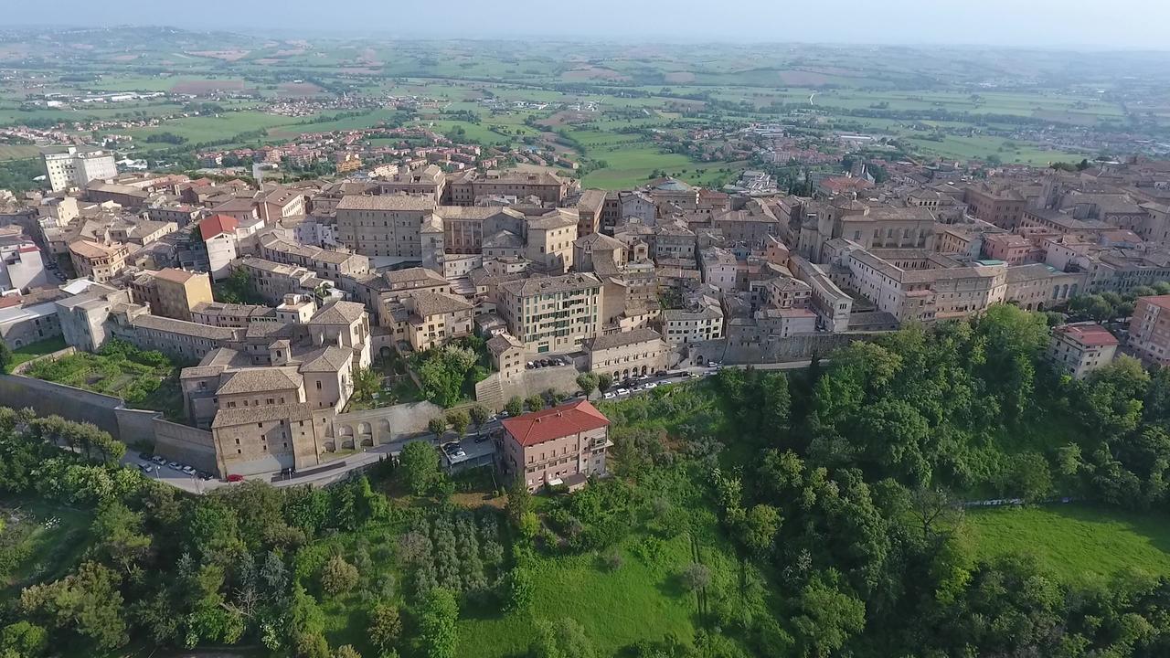 Hotel La Fonte Osimo Luaran gambar