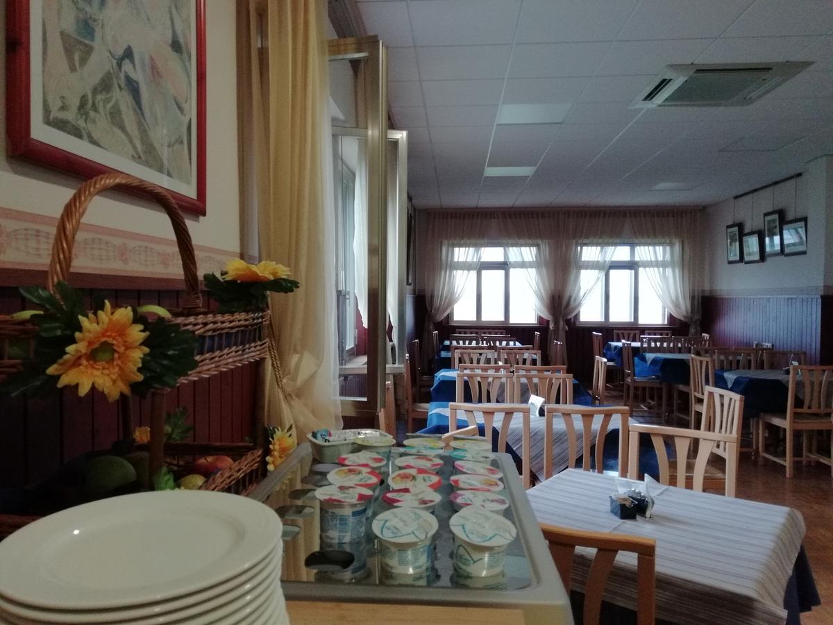 Hotel La Fonte Osimo Luaran gambar